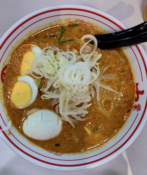 蒙古タンメン中本　胡麻極辛をいただきました