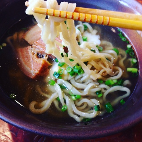 うりずんを満喫するー沖縄すば編